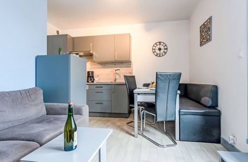 Merville-Franceville-Plage Apartment | Les Maisons de la Mer by Interhome