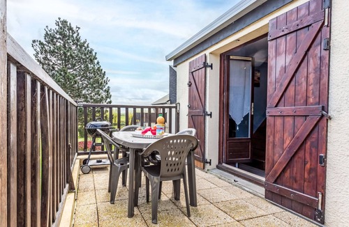 Merville-Franceville-Plage Apartment | Les Maisons de la Mer by Interhome