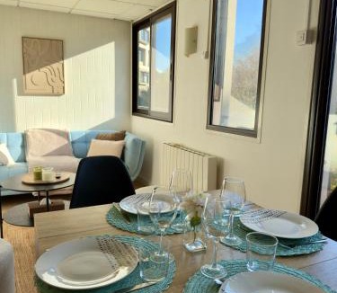 Echirolles Apartment | Les Marcassins - Cinéma privé - Alpexpo - 5 Chambres