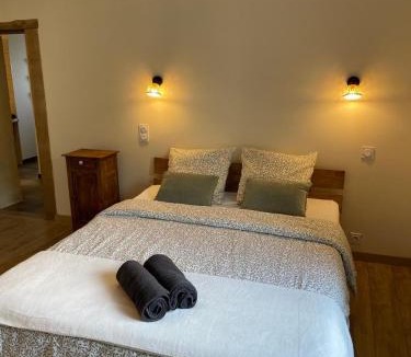 Saint-Nexans Bed & Breakfast | Les Marchettes