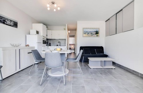 Le Grau-Du-Roi Apartment | Les Marinas de la Plage I by Interhome