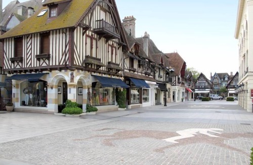 Deauville Apartment | Les Marinas by Interhome