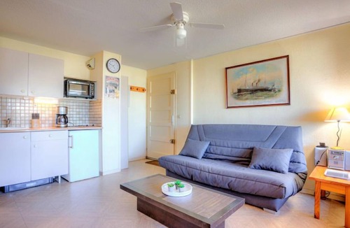 Saint-Cyprien Plage Apartment | Les Mas de La Mer by Interhome