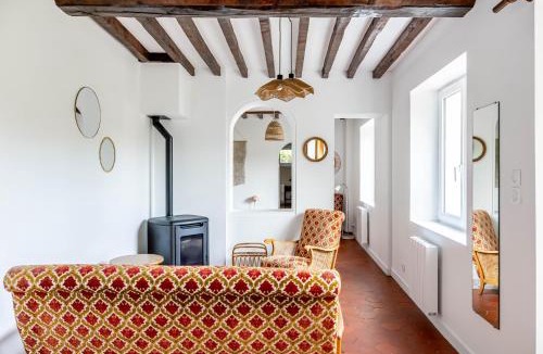 Sainte-Honorine-des-Pertes House | Les Merveilles