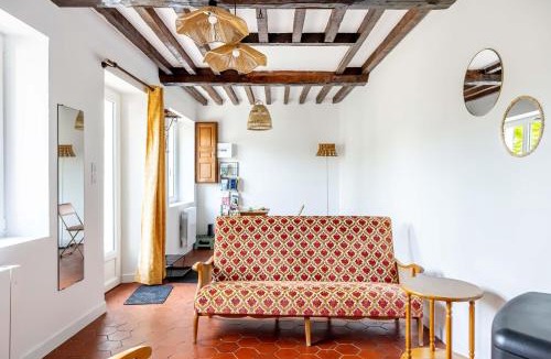 Sainte-Honorine-des-Pertes House | Les Merveilles