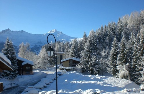 Doucy-Combelouviere House | LES MELEZES - DOUCY LA LECHERE