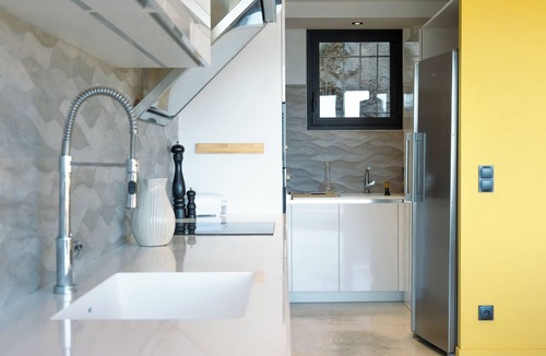 Port-Vendres Villa | Les Mille et Une Vitres - Architect-designed villa on the heights of Port Vendres
