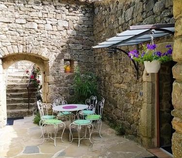 Saint-Jean-du-Gard House | Les MIMOSAS Gîte du Mas Haut