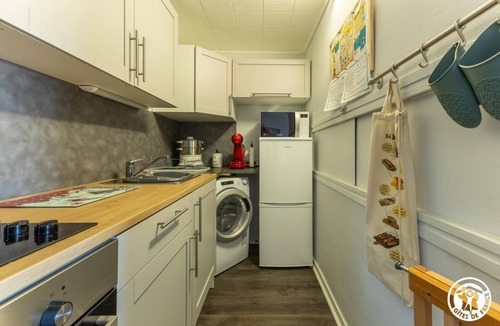 Mont-Dore House | Les Miss Dore - MONT DORE