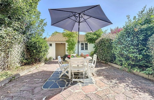 La Bernerie-en-Retz House | Les Mouettes by Interhome