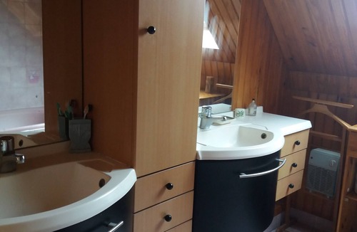 La Bohalle Bed & Breakfast | Les Mouettes B&B :Bord de Loire, calm, nature, garden, family suite