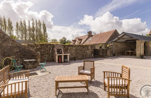 Varouville Cottage | Les Moussaillons - Authentic Village House in Cotentin