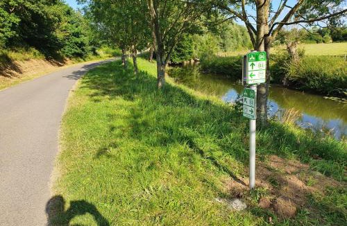 Saint-Hilaire-sur-Helpe Bed & Breakfast | Les Mout'Anes