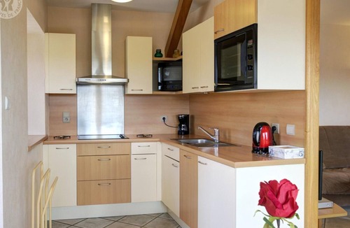 Merle-Leignec Cottage | Les Myrtilles Cottage: Comfort and Calm, Pets Welcome, Shared Garden