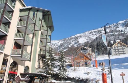 Oz-en-Oisans Apartment | Les Myrtilles