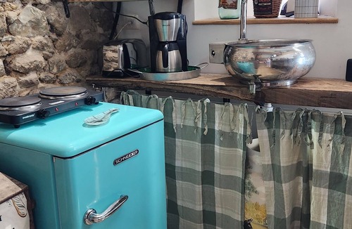 Saint-Aubin-de-Locquenay Cottage | Les Naturelles