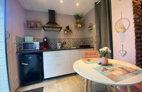 Favieres Bed & Breakfast | Les nids de la Baie