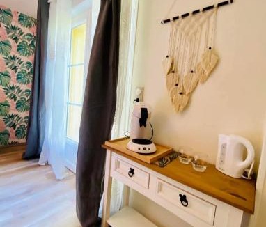 Favieres Bed & Breakfast | Les nids de la Baie