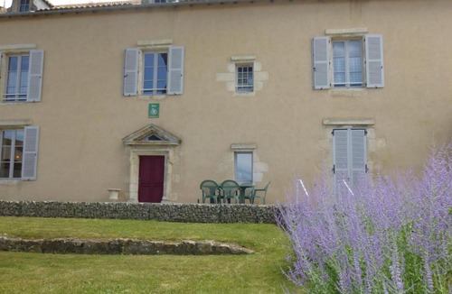 Lhommaize House | Les noisettes