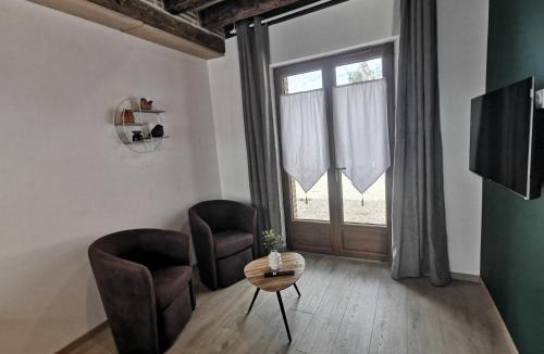 Loreux Bed & Breakfast | Les Nuitées de Bois Renaud Chambre d'Hôtes LA FORET