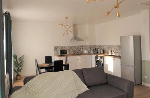 Breteuil Apartment | Les Nuits Bonneuilloises Le Henson