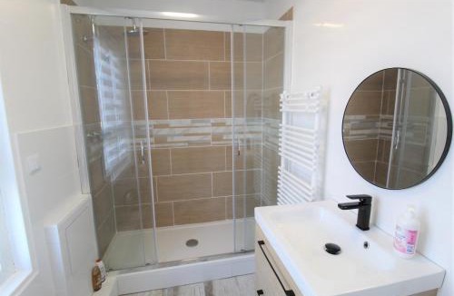 Breteuil Apartment | Les Nuits Bonneuilloises Le Henson