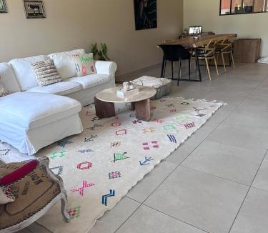 Saint-Affrique House | Les Nuits Insouciantes