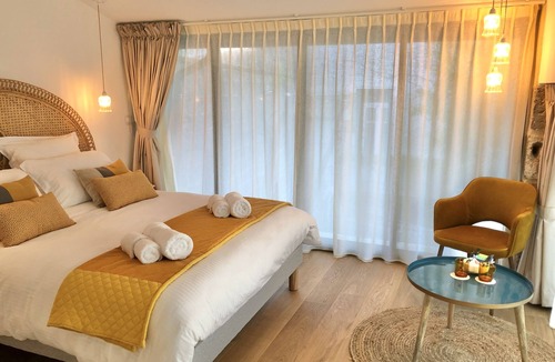 Cournonterral House | Les Nuits Pétillantes