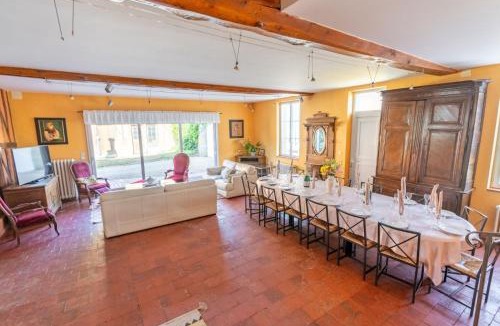 Louvemont House | Les oiseaux