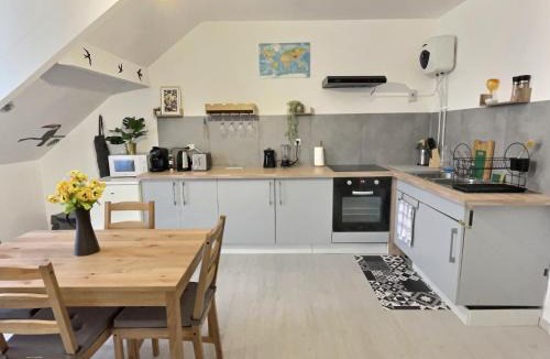 Corbeil-Essonnes Apartment | LES OISEAUX - WIFI Fibre - PARKING - PROCHE RER D