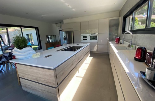 Sollies-Toucas House | LES OLIVIERS" ARCHITECT-DESIGNED HOUSE