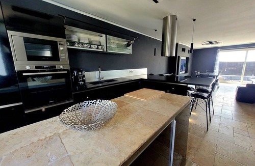 Le Pouget House | Les Oliviers du Pouget -Superb villa with heated pool & air conditioning