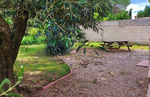 Villetelle House | Les Oliviers, Maison de Vacances au Calme, à Deux pas de la Rivière