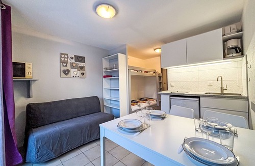 Les Boisses Apartment | Les Olympiques (Tignes 1800) by Interhome