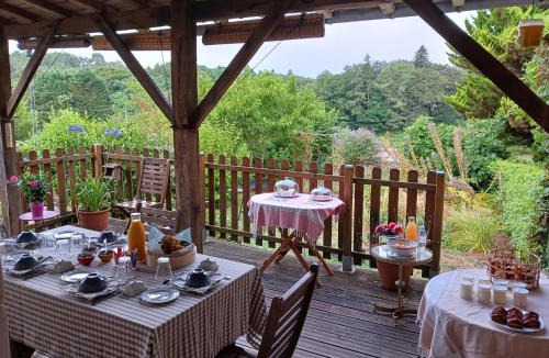 Saint-Estephe House | Les Ombelles