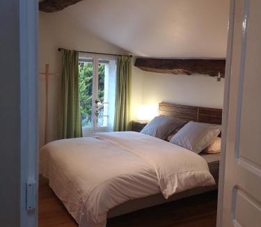 Saint-Estephe House | Les Ombelles