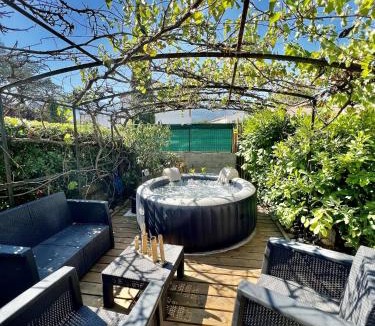 Saint-Genis House | Les orangers - Villa catalane avec Jacuzzi