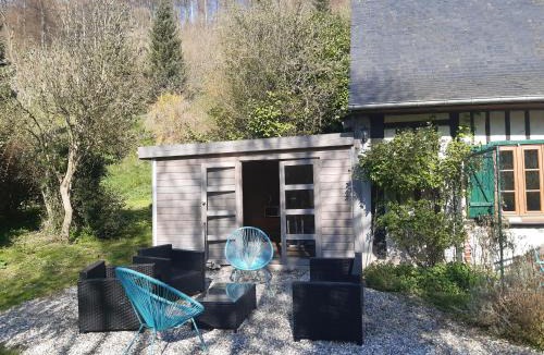 Touffreville-la-Corbeline House | les orchidees sauvages