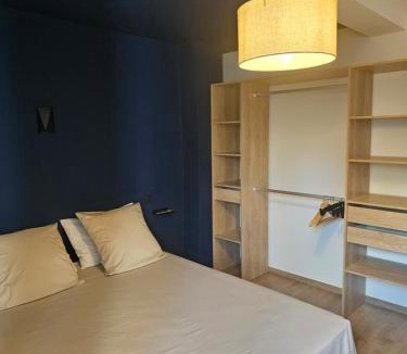 Castelnau-d'Aude House | Les Oreillers Multicolores