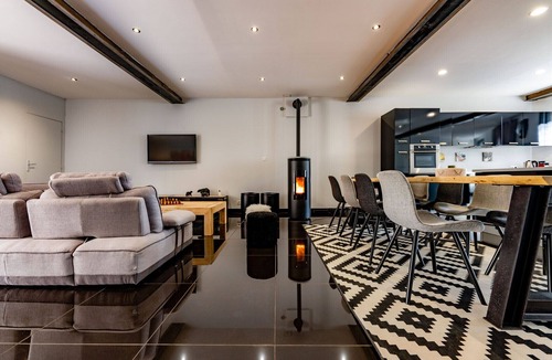 Briancon House | Les Oursons