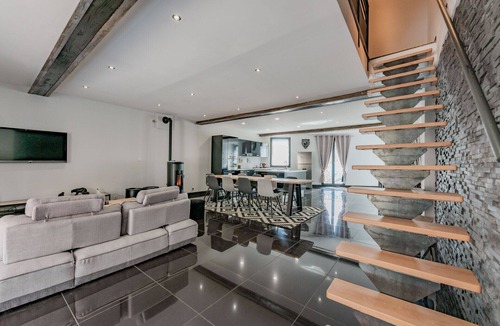 Briancon House | Les Oursons