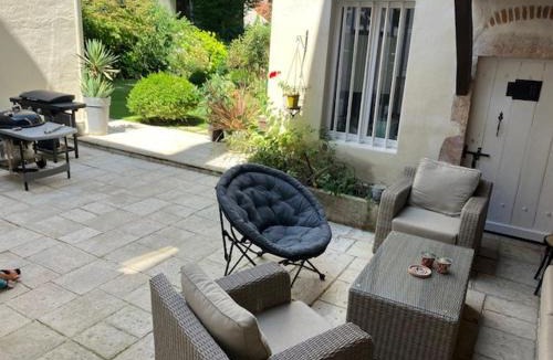 Saint-Jean-de-Losne House | Les Pampilles