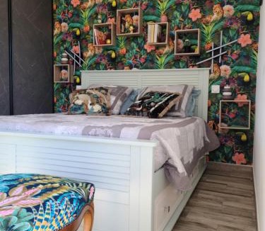 Saint-Laurent-La-Vernede Bed & Breakfast | Les Papillons d'Uzès