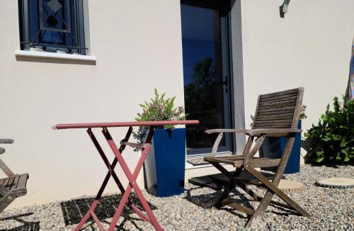 Saint-Laurent-La-Vernede Bed & Breakfast | Les Papillons d'Uzès