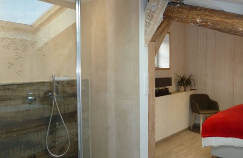 Montbrison House | Les Parfums de Madeleine