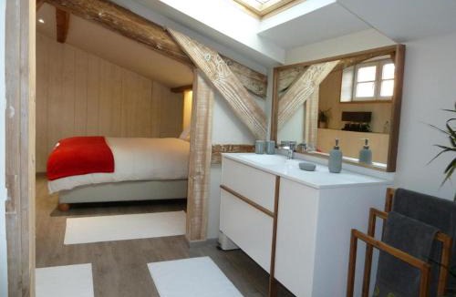 Montbrison Bed & Breakfast | Les Parfums de Madeleine