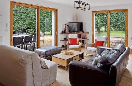 La Guyonniere House | Les Pavots - Spacieux & Familial