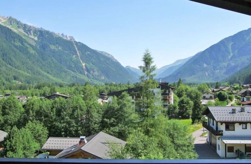 Chamonix City Centre Apartment | Les Periades by Interhome