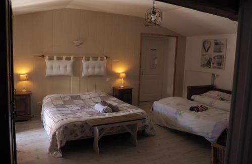 Saint-Germain-la-Ville Bed & Breakfast | Les Perrières