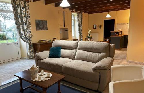 Champagne-le-Sec House | Les petites chaumes